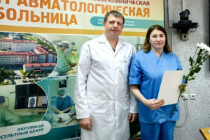 В Сургутской травмбольнице пздравили медицинских сестёр с профессиональным праздником