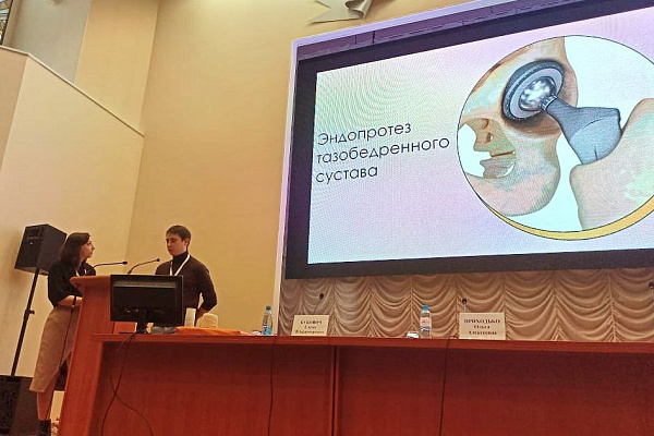 Опыт Сургутской травмбольницы представлен на окружной научно-практической конференции по сестринскому делу