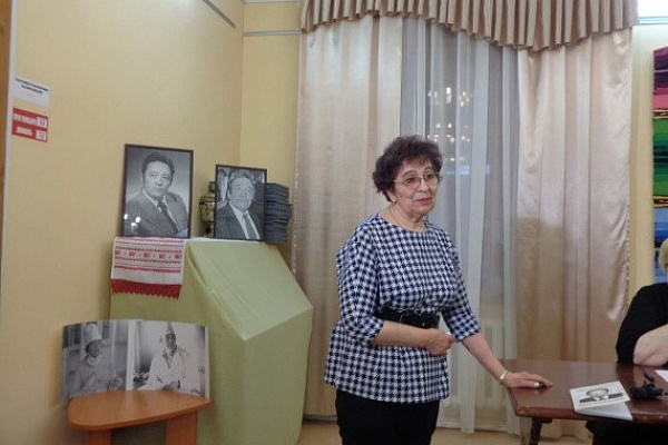 Первый после Бога. Имя основателя Сургутского травмцентра, заслуженного врача РФ Фарита Кагарманова увековечено в книге