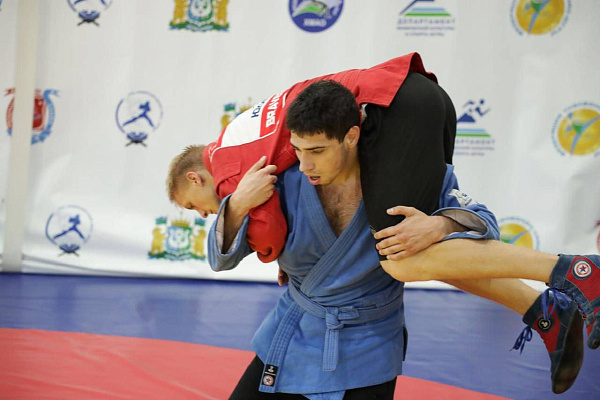 Некогда болеть. После лечения в Сургутской травмбольнице травмированные спортсмены успешно возвращаются на дистанцию 